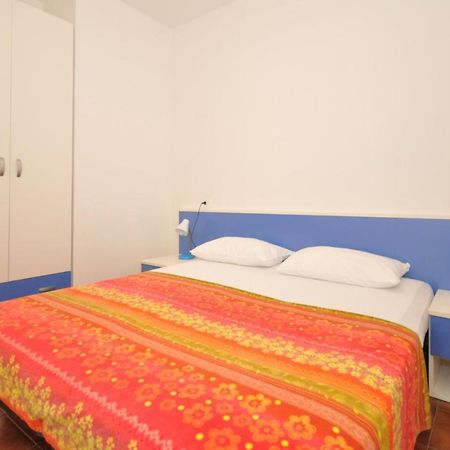 Condominio Tiziano B بيبيوني المظهر الخارجي الصورة