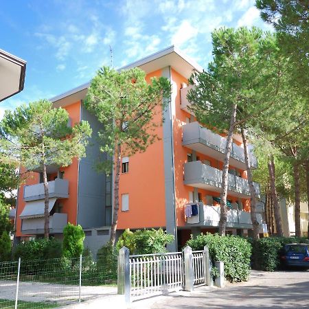 Condominio Tiziano B بيبيوني المظهر الخارجي الصورة