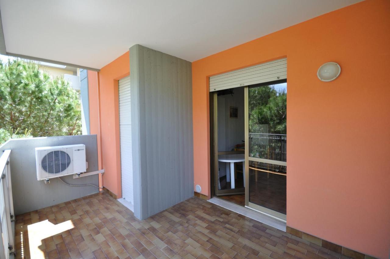 Condominio Tiziano B بيبيوني المظهر الخارجي الصورة